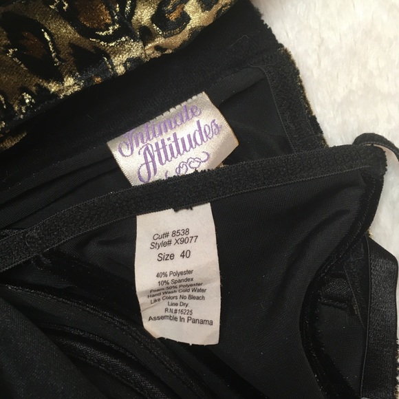 Vintage 90s Intimate Attitudes 2 Piece Velvet Cheetah Print Corset Thong Set - Picture 4 of 4